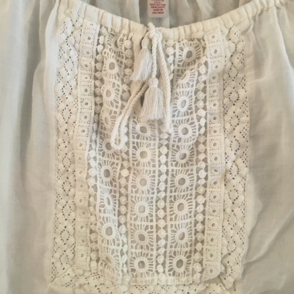 Arizona Jeans Co. Peasant Styled Blouse - Picture 3 of 7